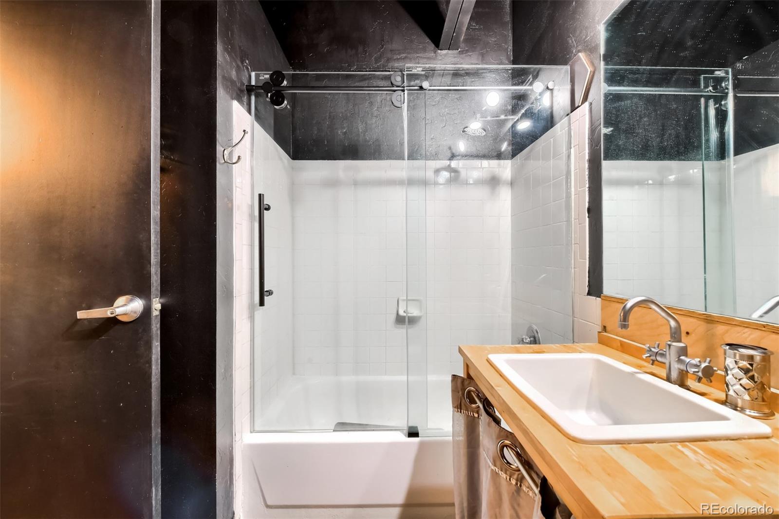 1300 N Pennsylvania Street Unit: 204