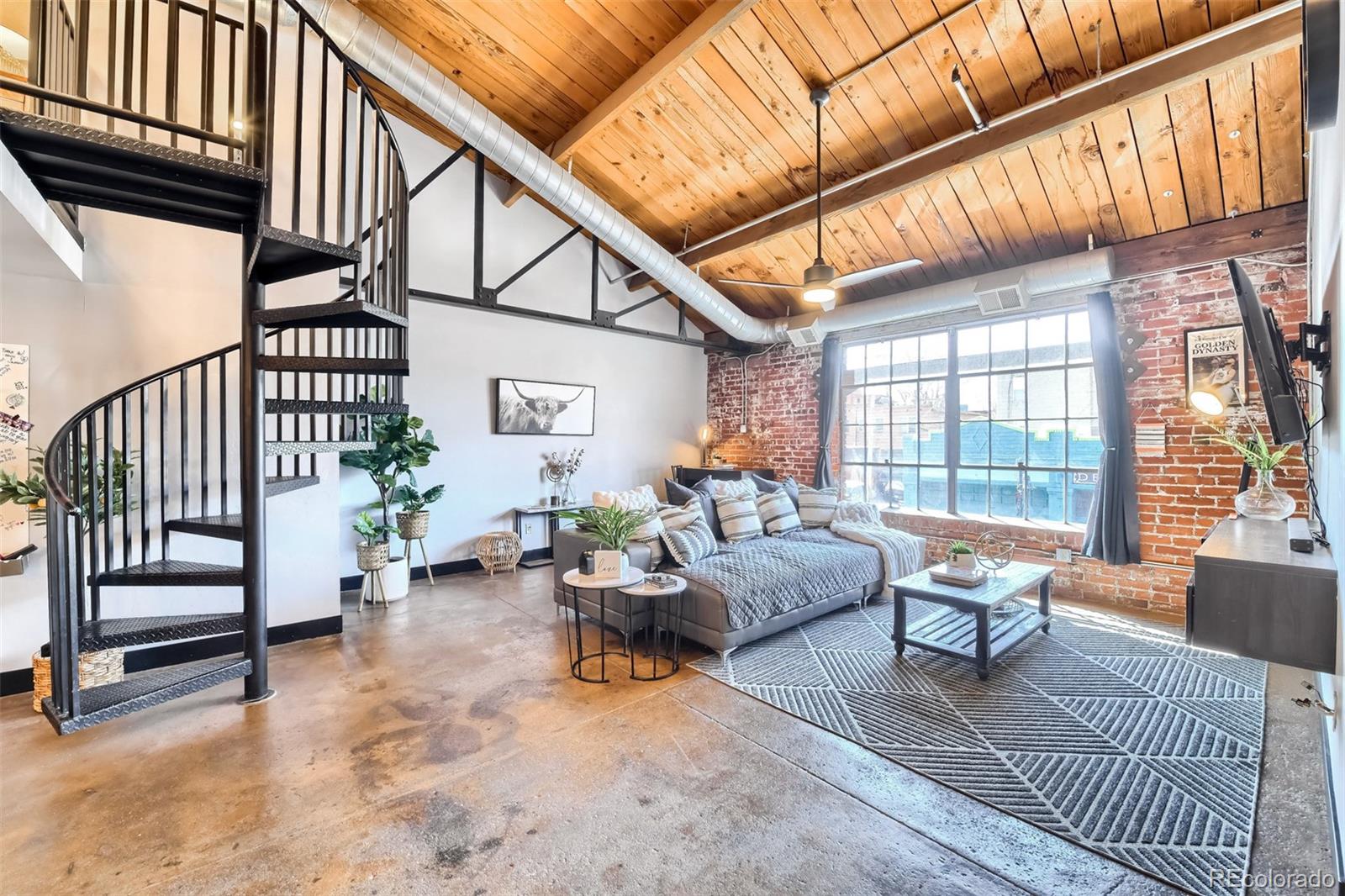 1300 N Pennsylvania Street Unit: 204