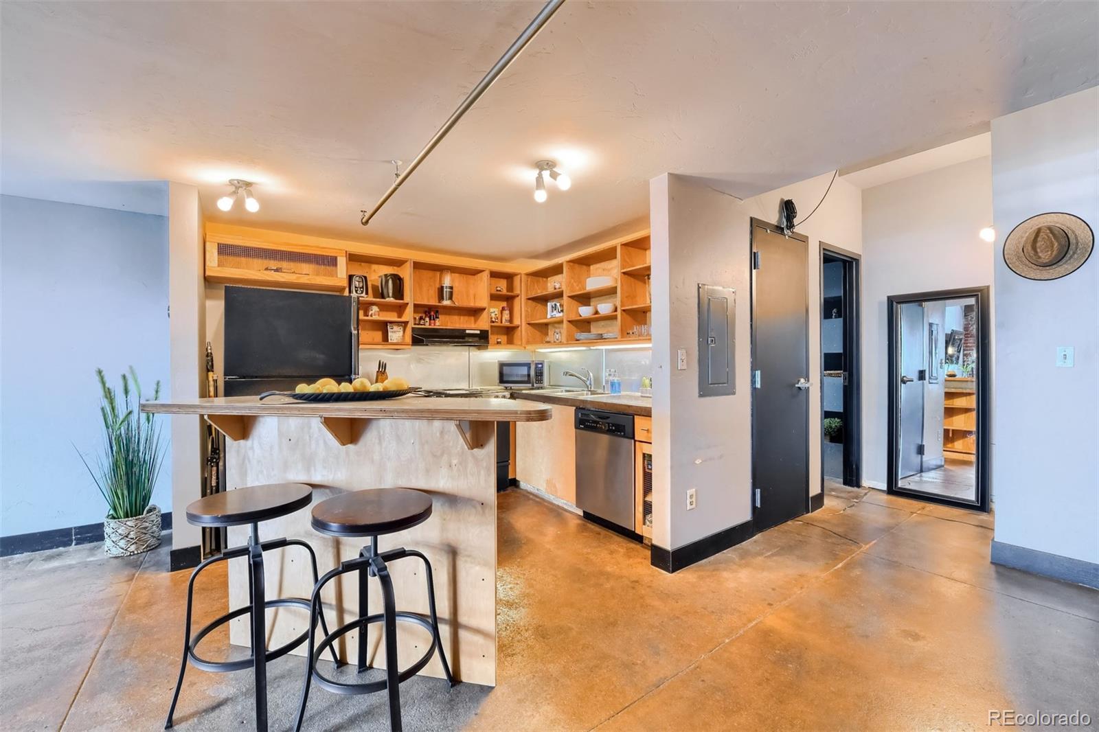1300 N Pennsylvania Street Unit: 204