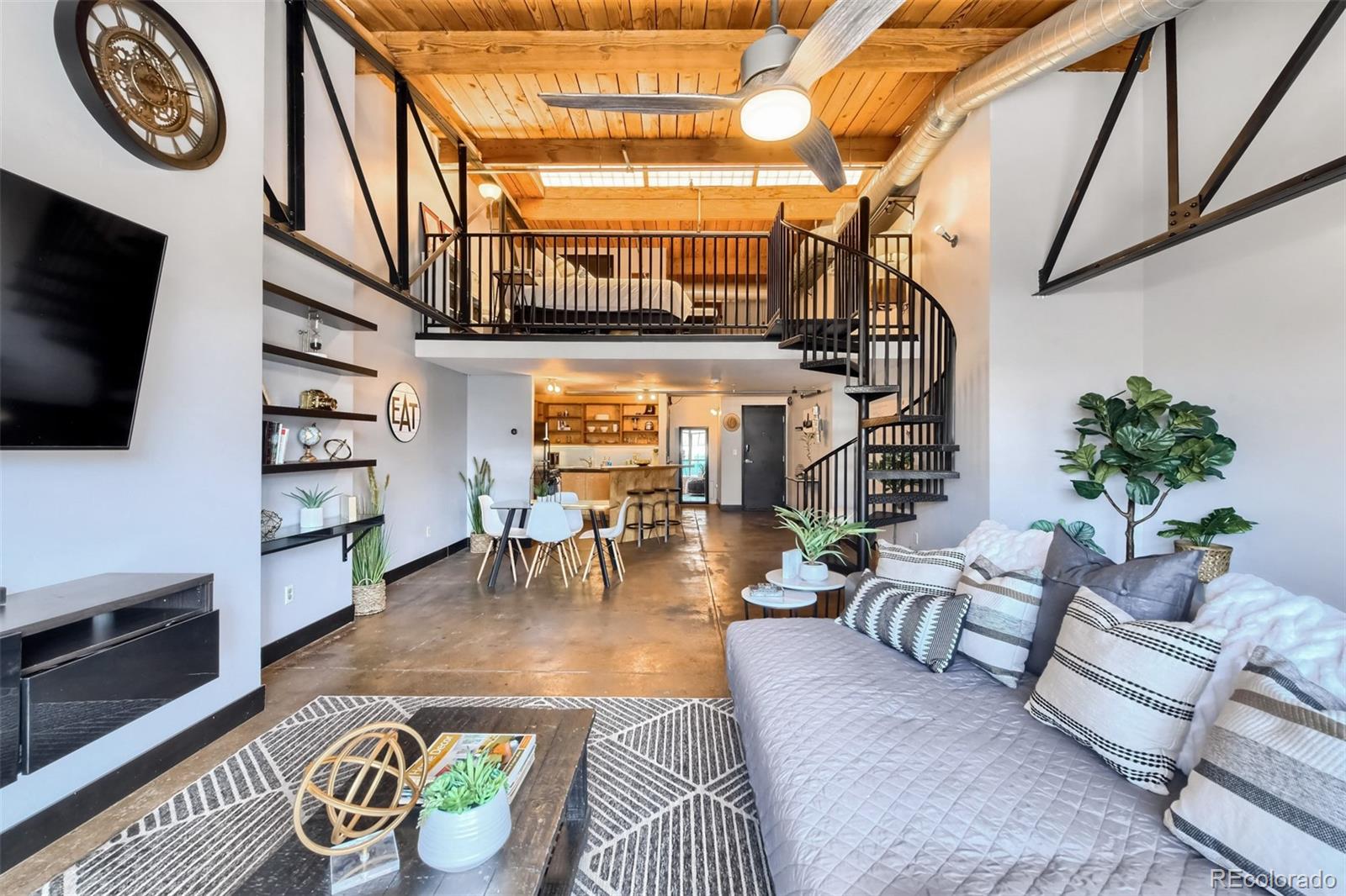 1300 N Pennsylvania Street Unit: 204