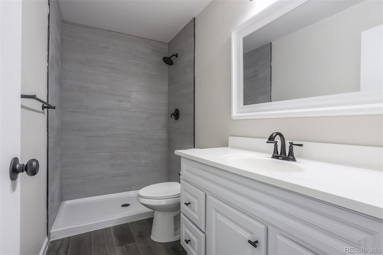 3460 Laredo Lane Unit: F1