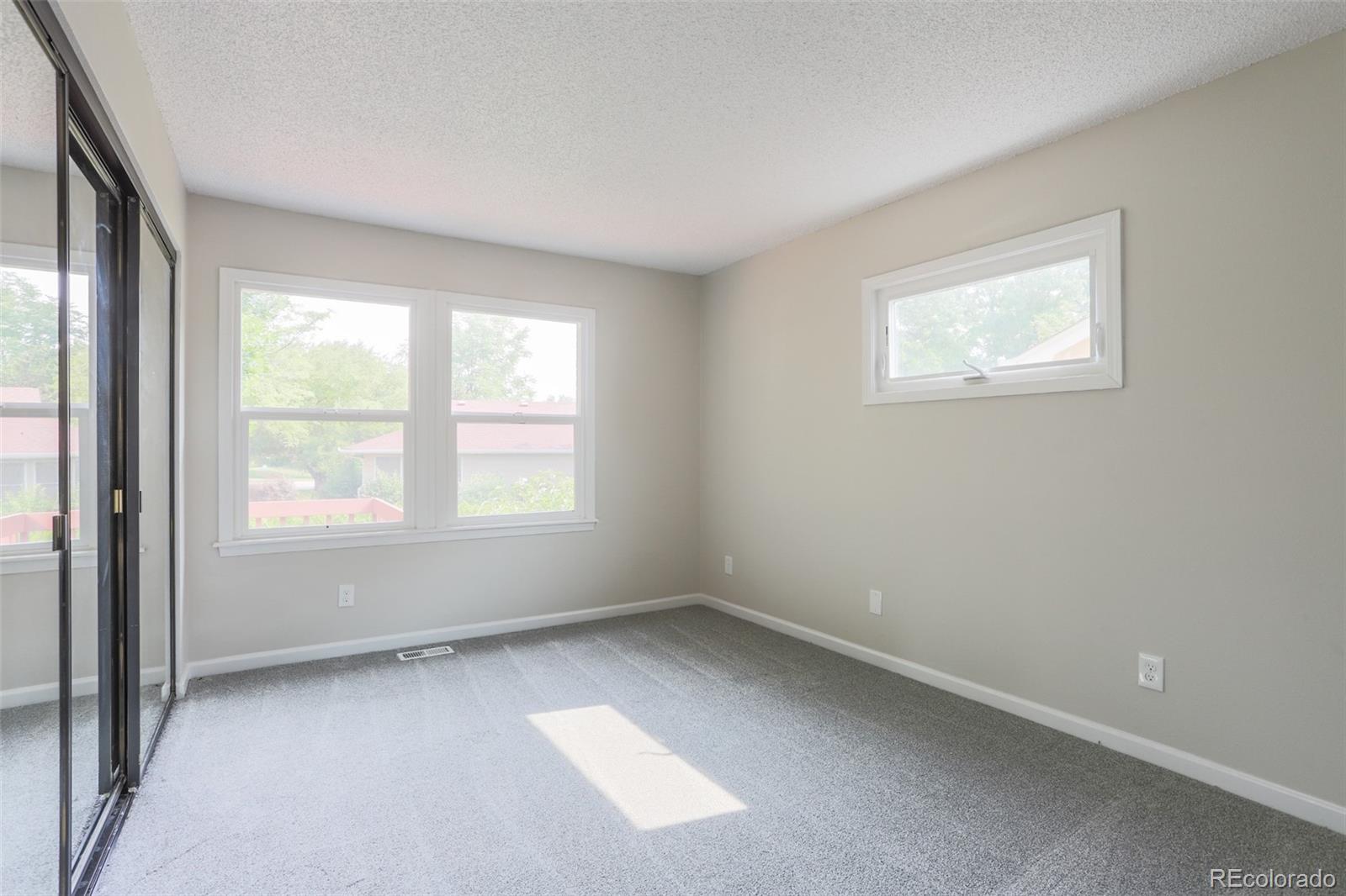 3460 Laredo Lane Unit: F1