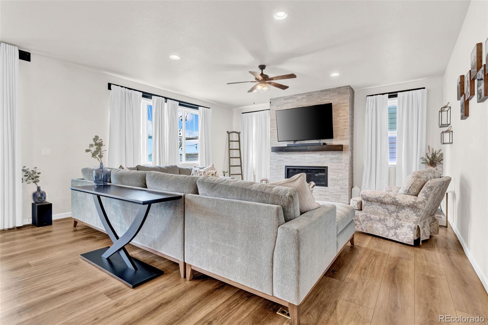 5840 Longs Peak Street