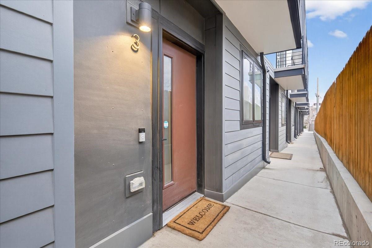2836 W 25th Avenue Unit: 3