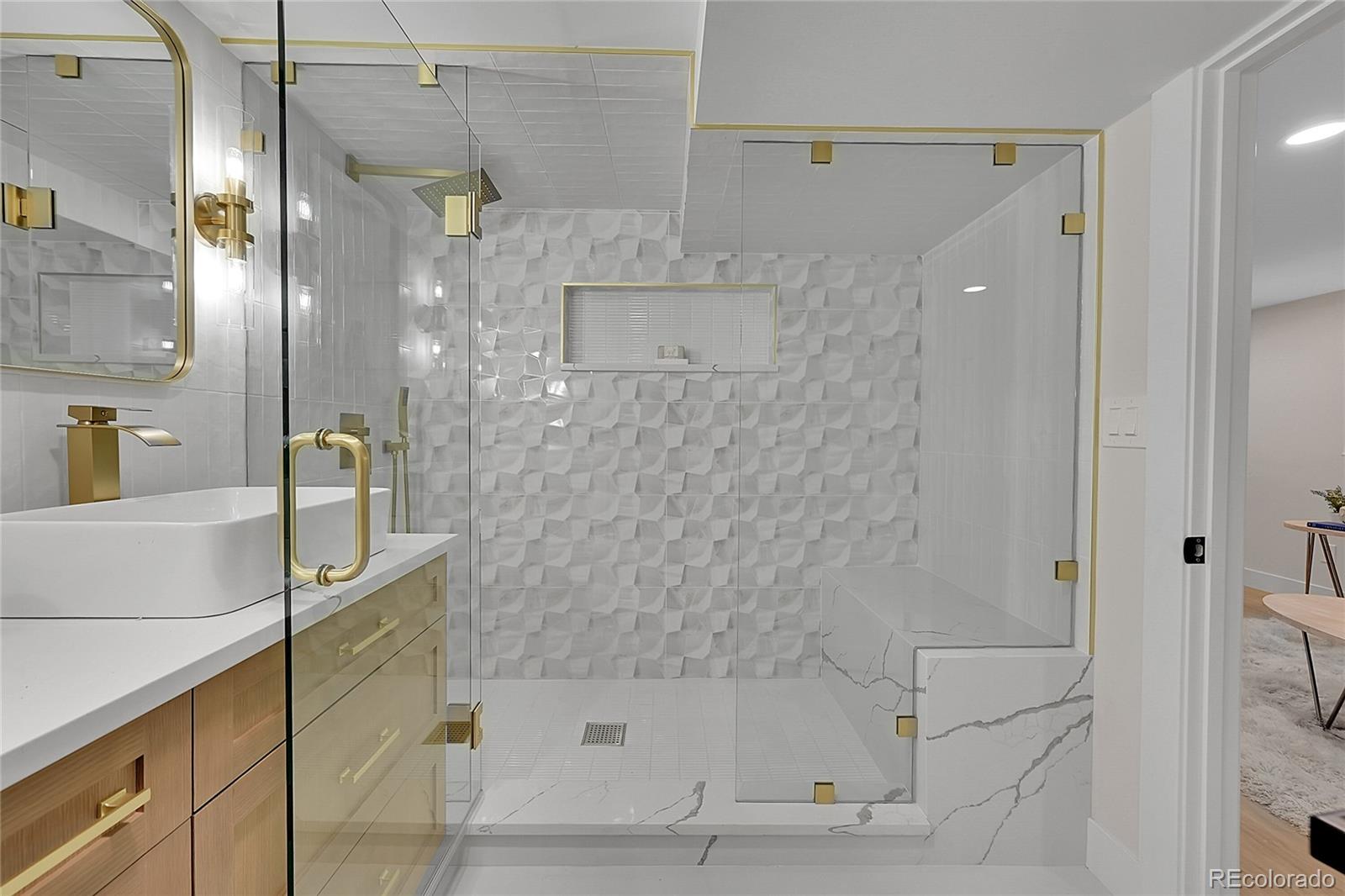 1908 S Lincoln Street