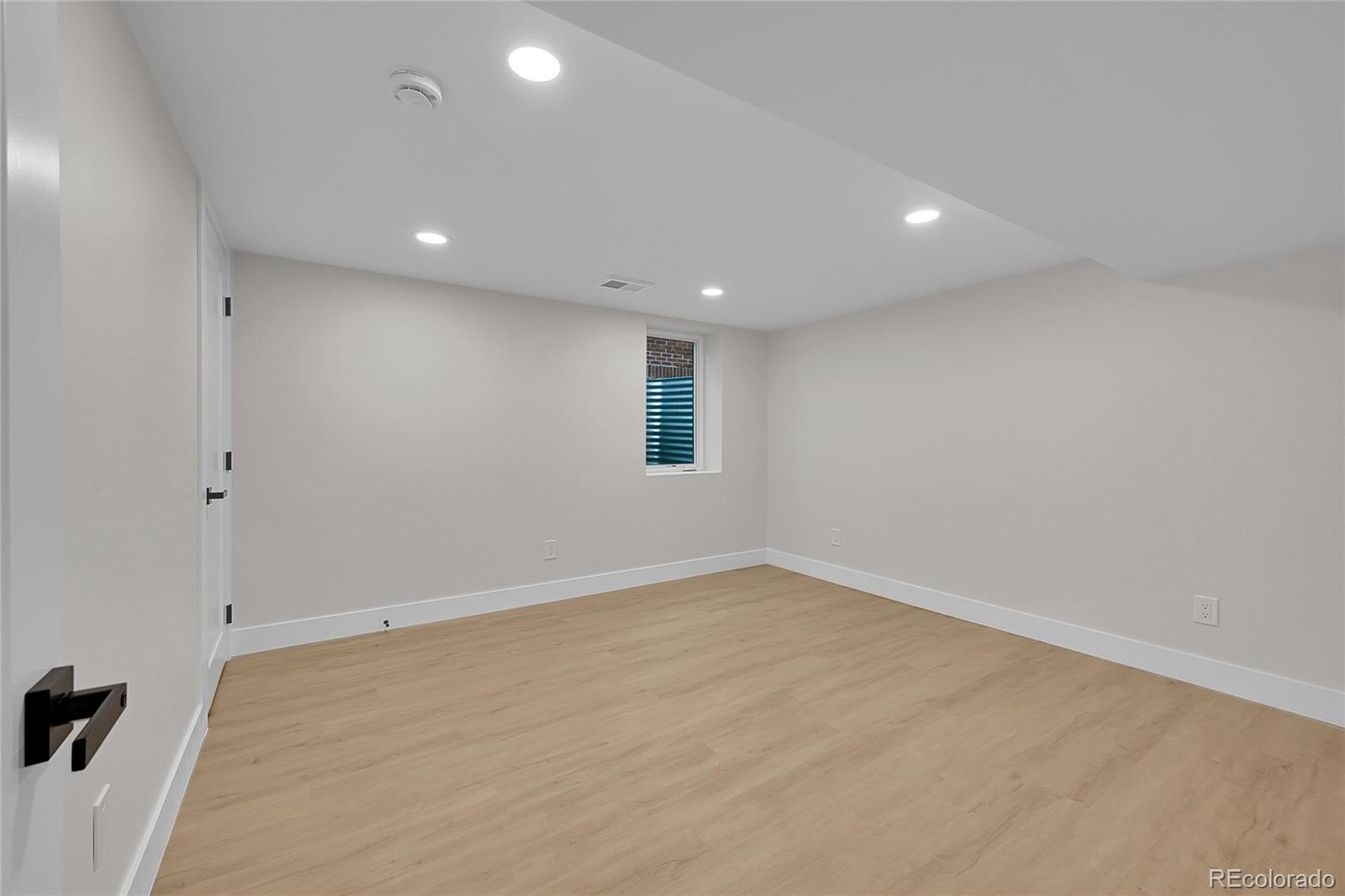 1908 S Lincoln Street