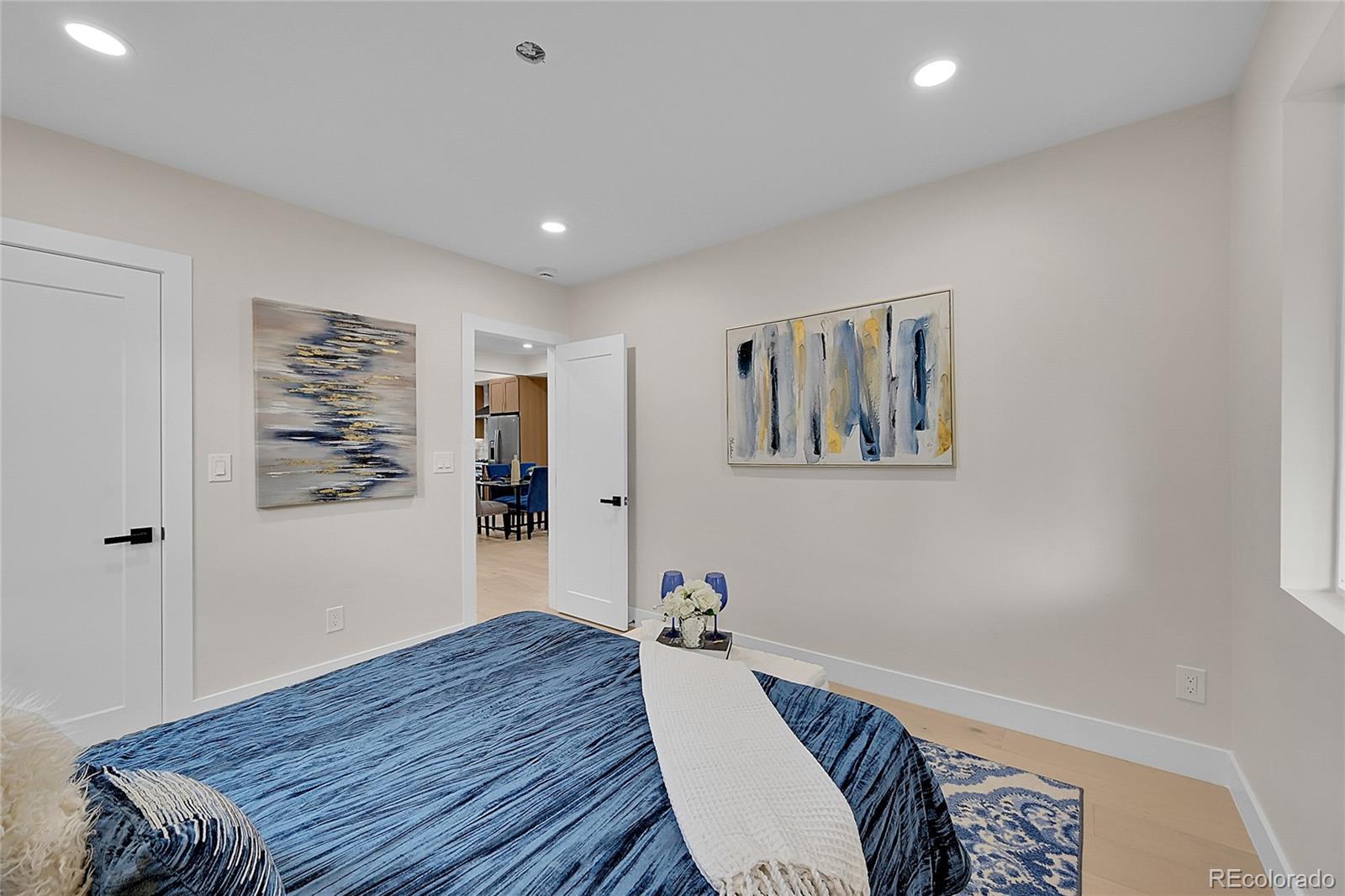 1908 S Lincoln Street