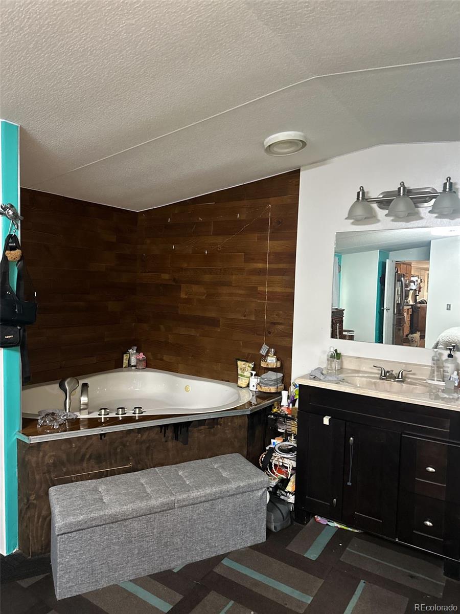 9595 N Pecos #689 Street