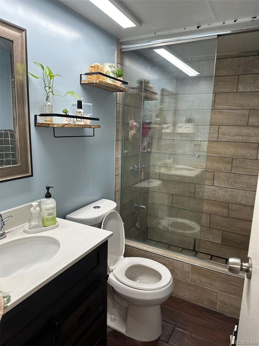 9595 N Pecos #689 Street