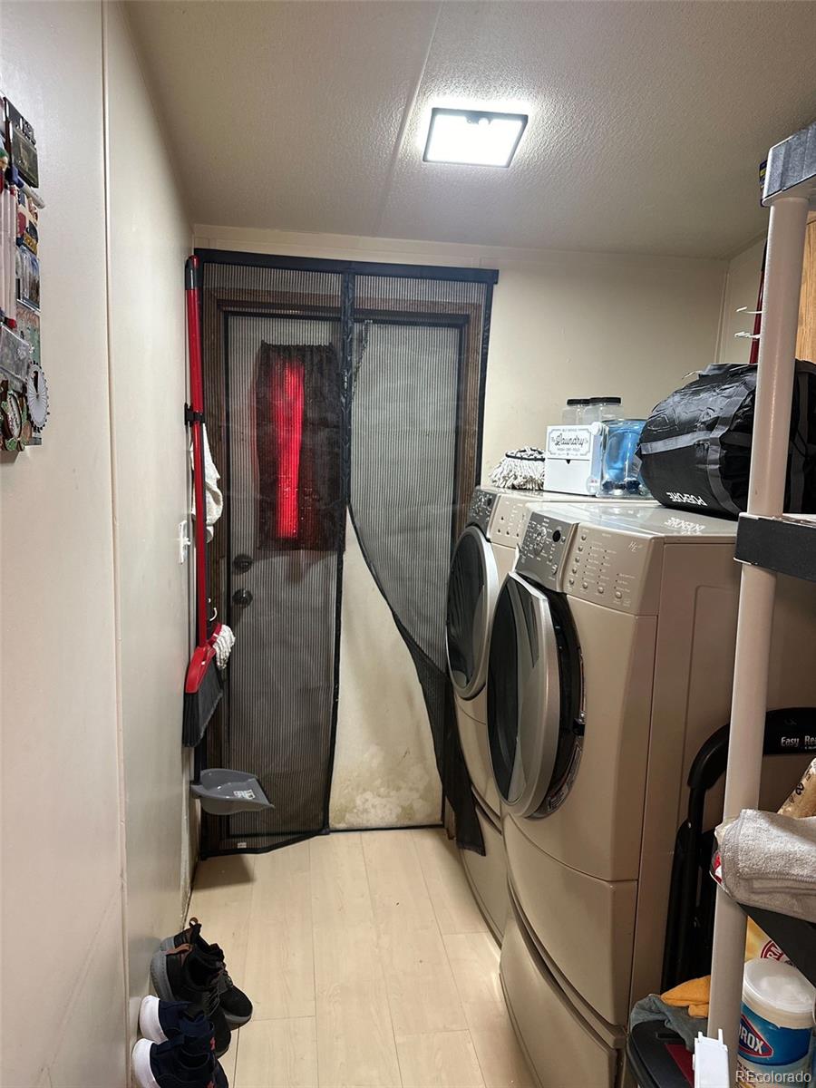 9595 N Pecos #689 Street