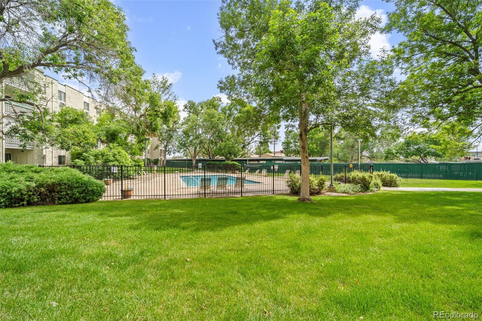 7780 W 38th Avenue Unit: 102