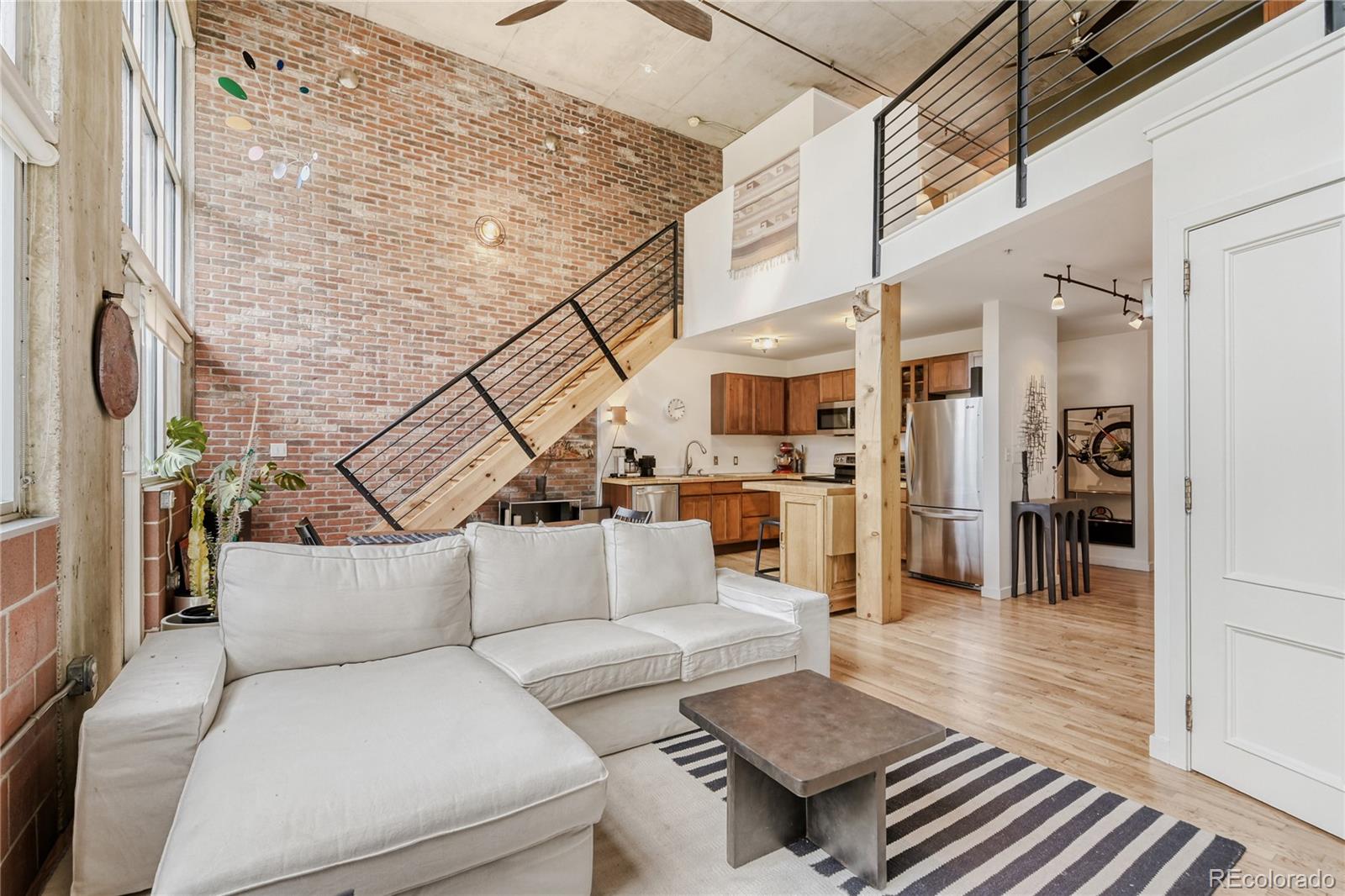 1050 Cherokee Street Unit: 210