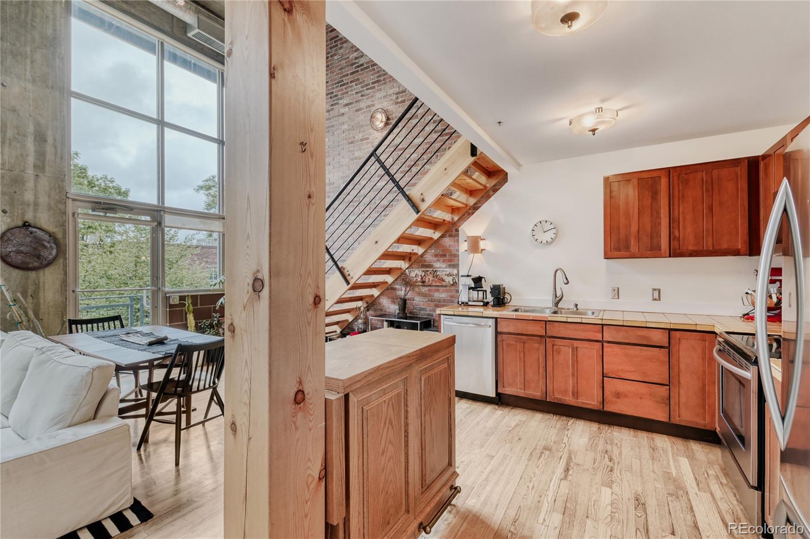 1050 Cherokee Street Unit: 210