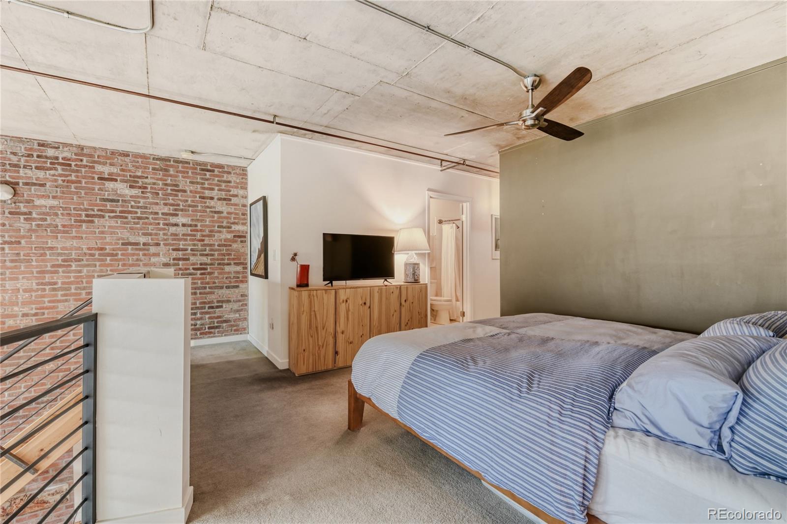 1050 Cherokee Street Unit: 210