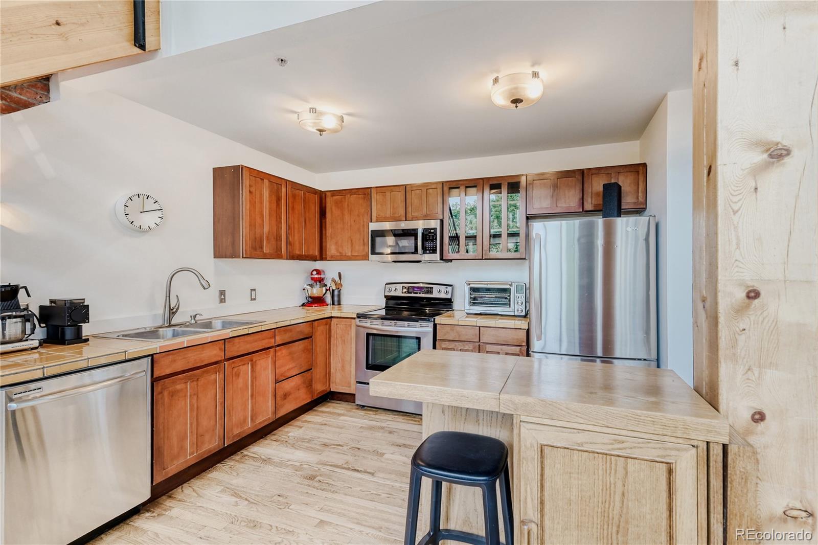 1050 Cherokee Street Unit: 210