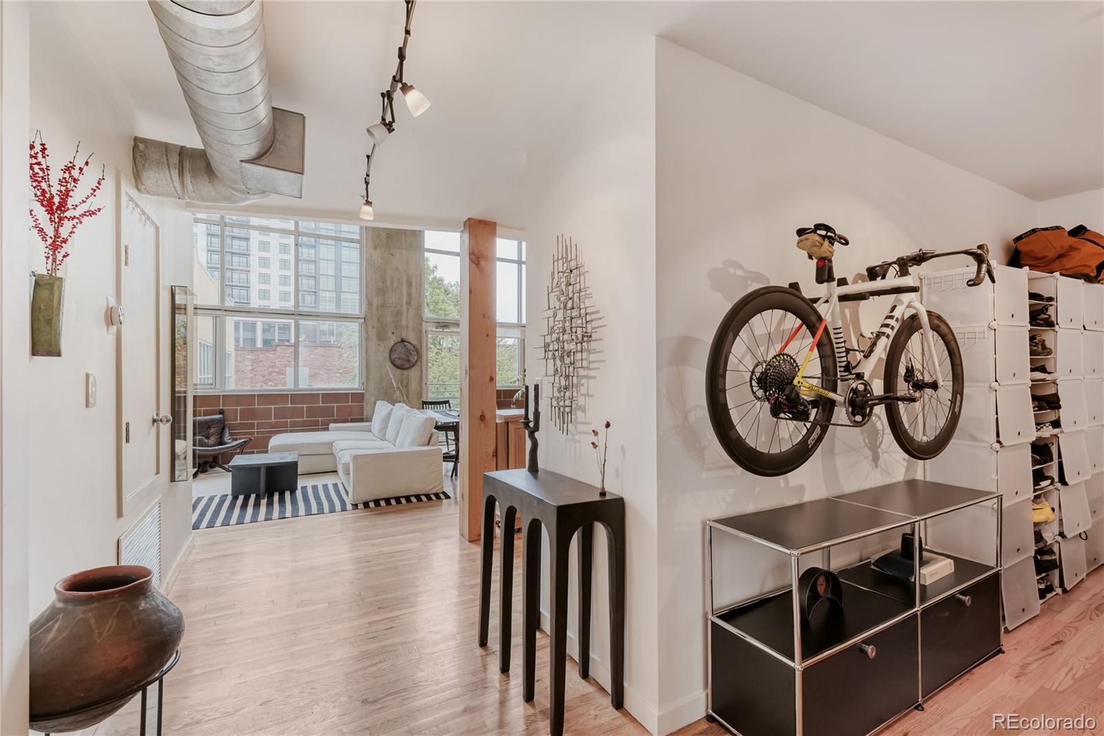 1050 Cherokee Street Unit: 210