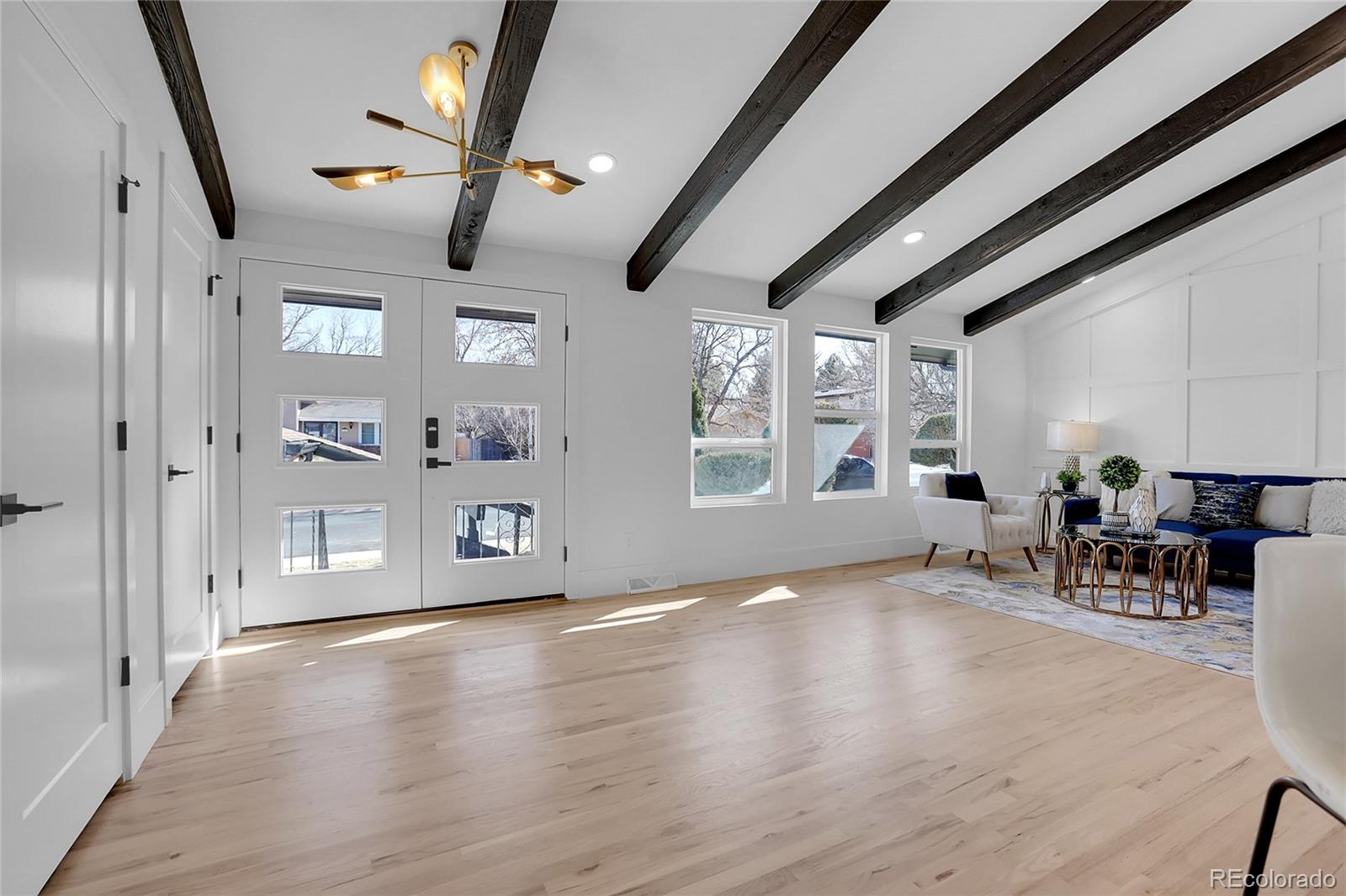 7641 E Oxford Avenue