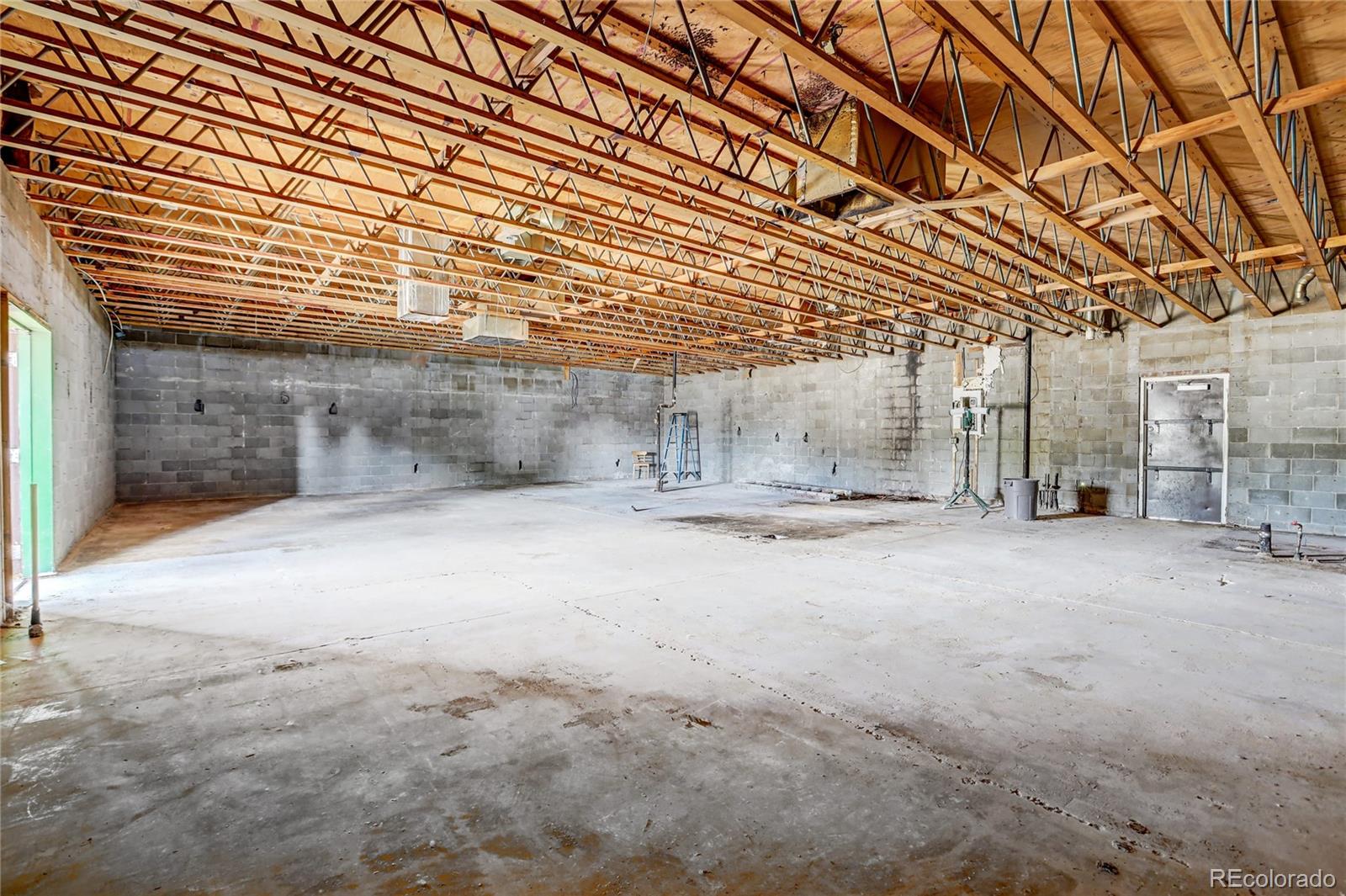 2091 Coronado Pkyn