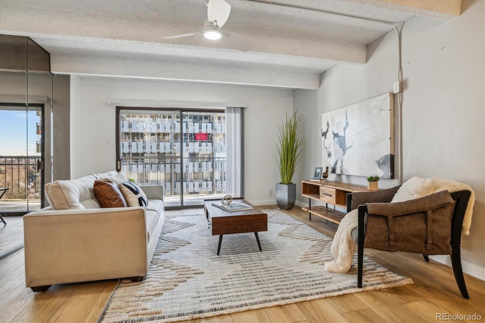 777 N Washington Street Unit: 1003