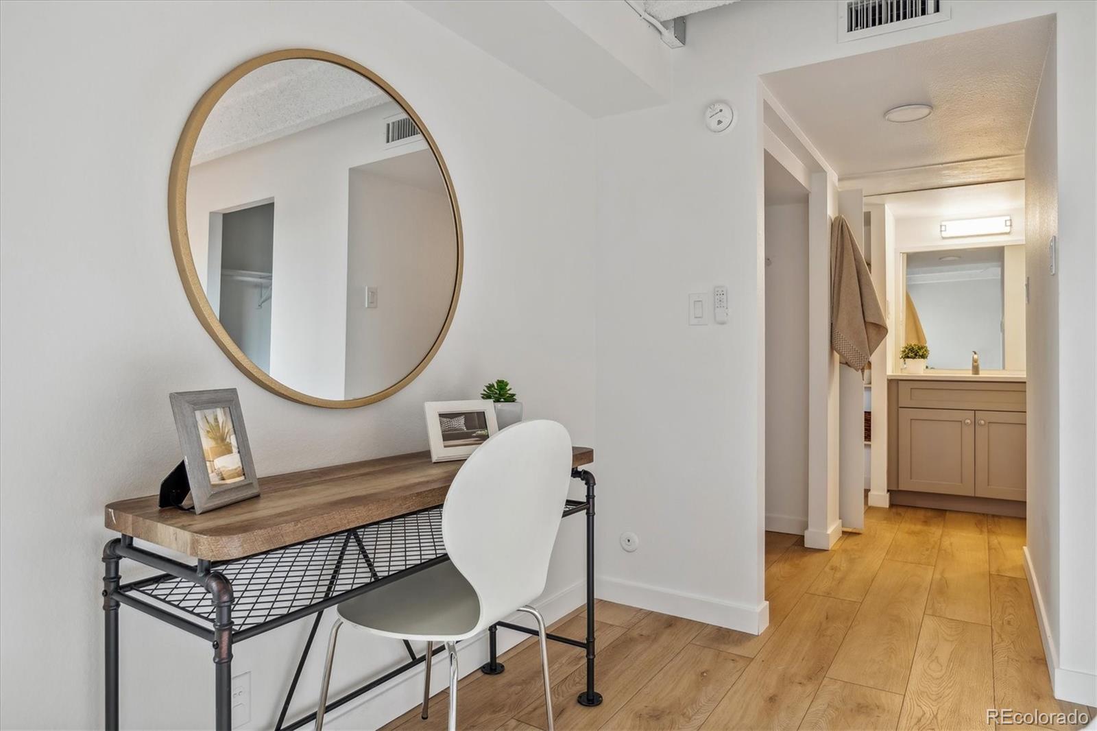 777 N Washington Street Unit: 1003