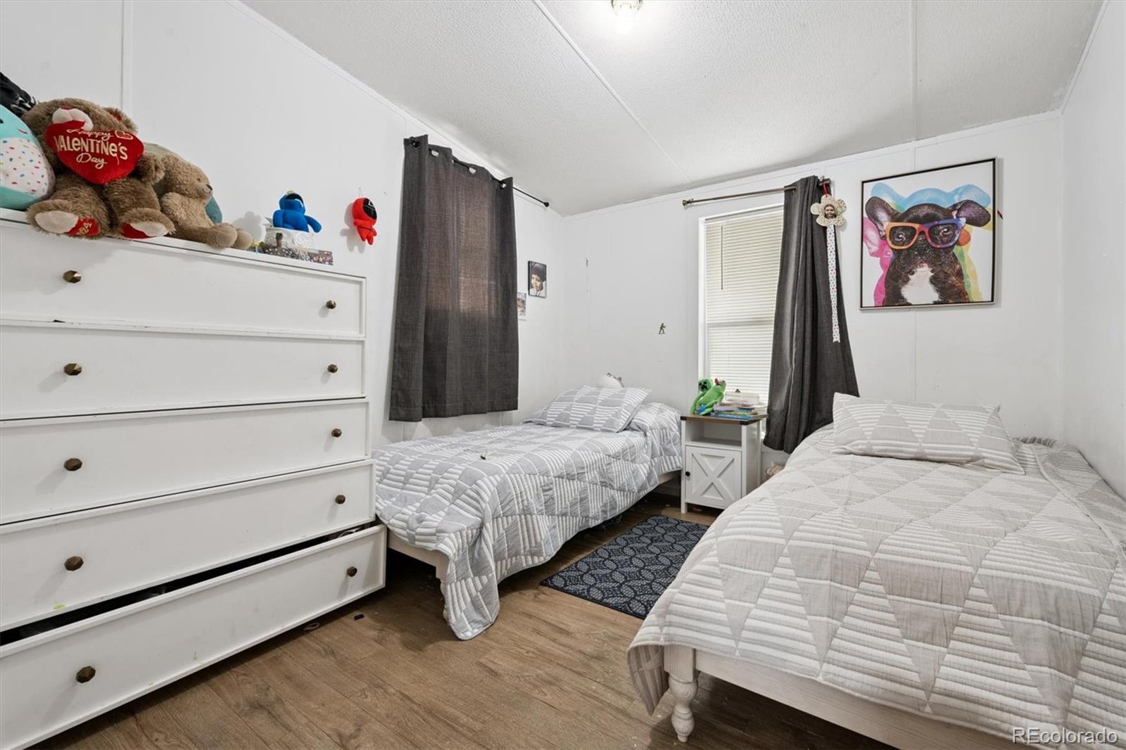 1500 W Thornton Parkway