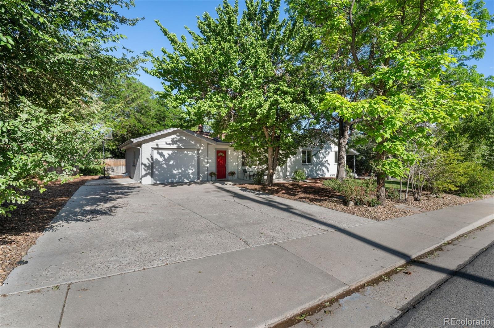 8395 W 64th Avenue