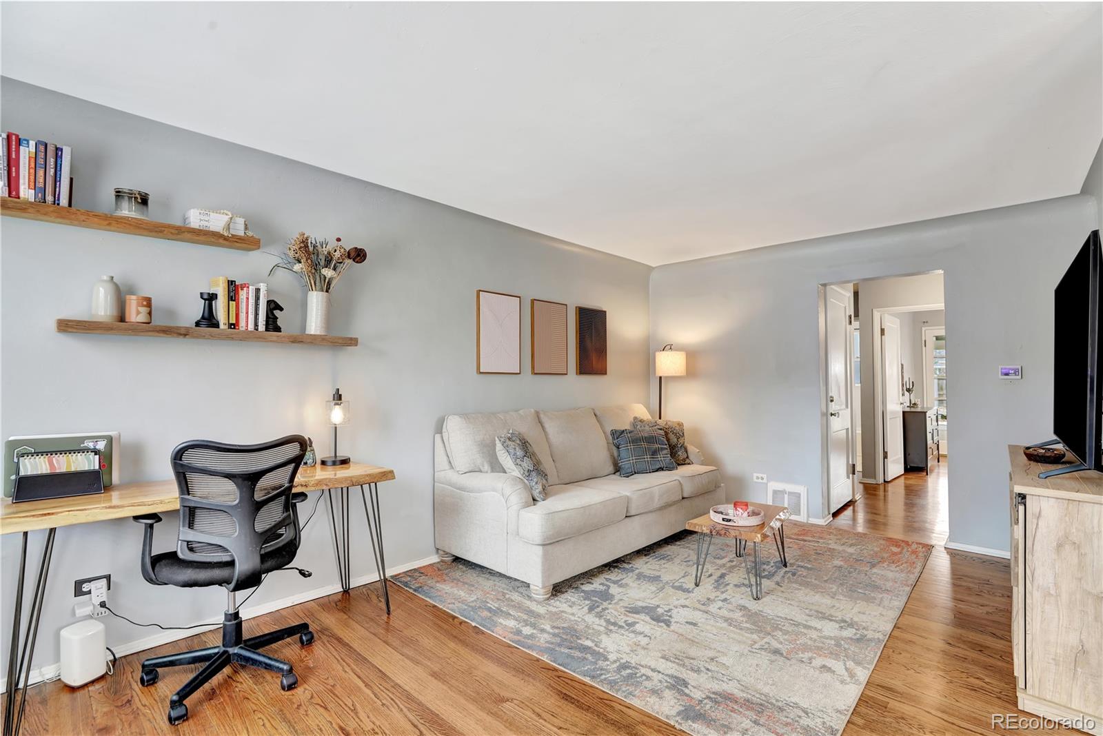 1269 Krameria Street