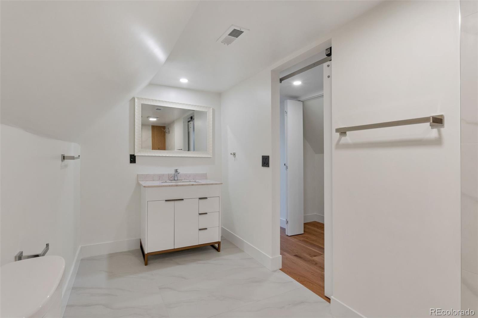 3803 N Madison Street