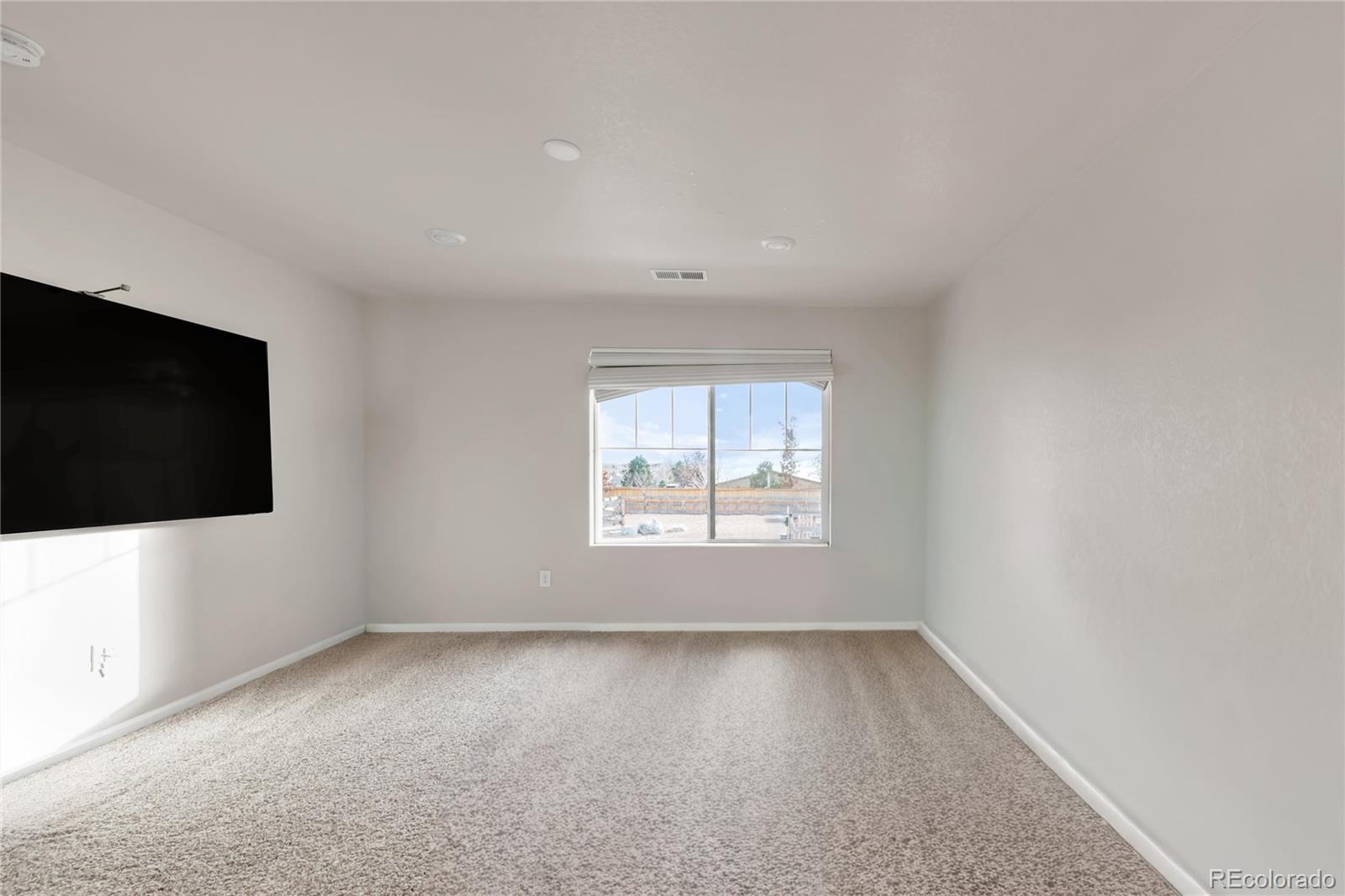 11424 W Belleview Drive