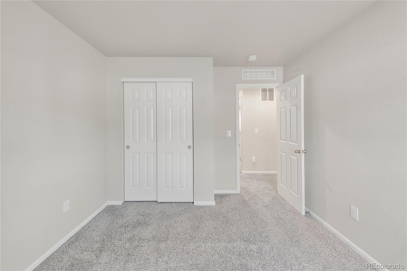 11424 W Belleview Drive