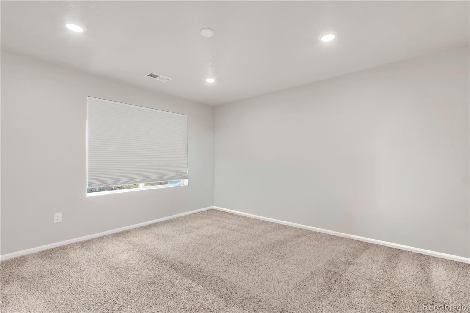 11424 W Belleview Drive