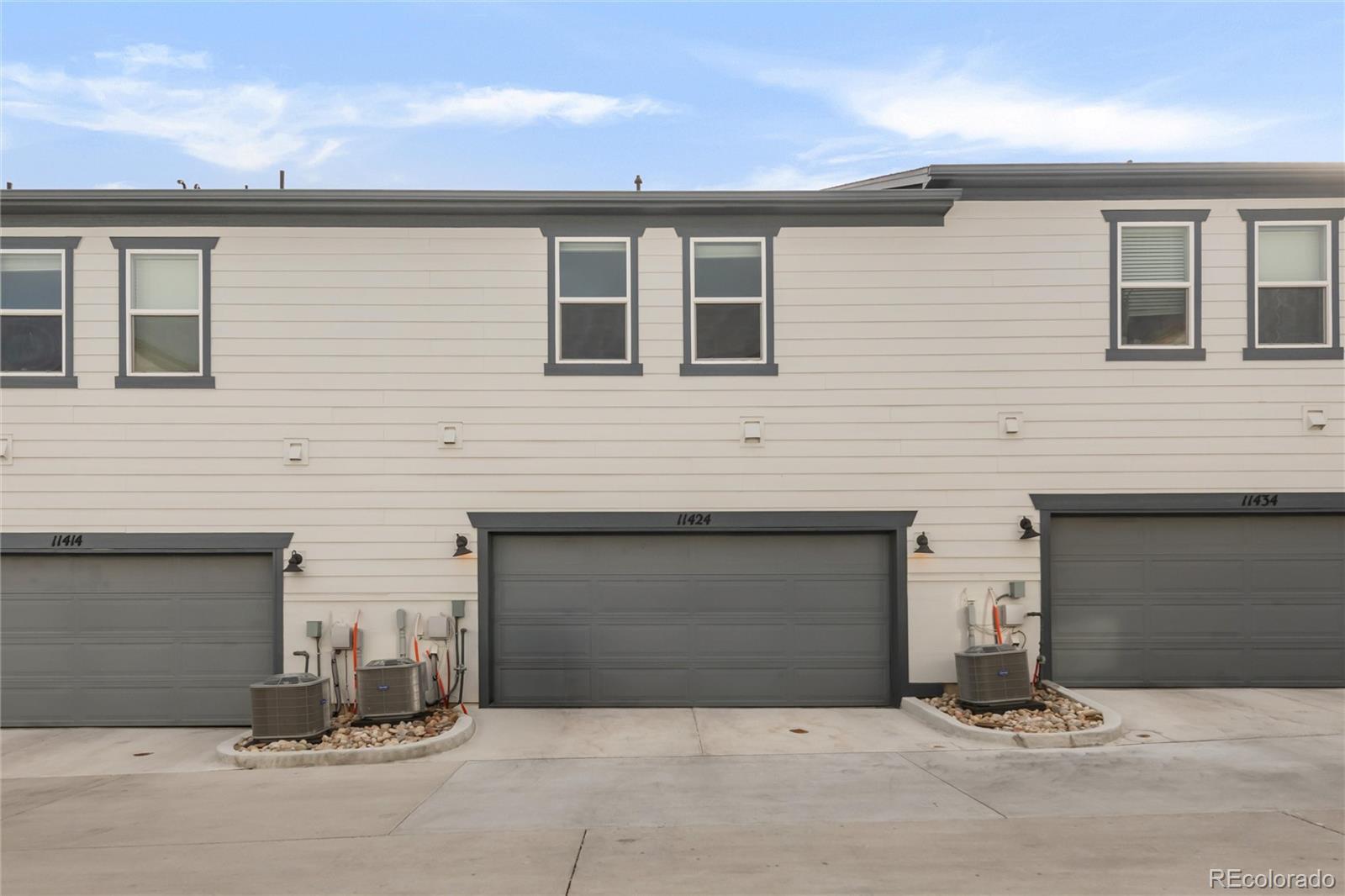 11424 W Belleview Drive