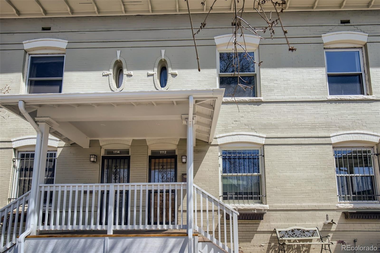 1112 N Corona