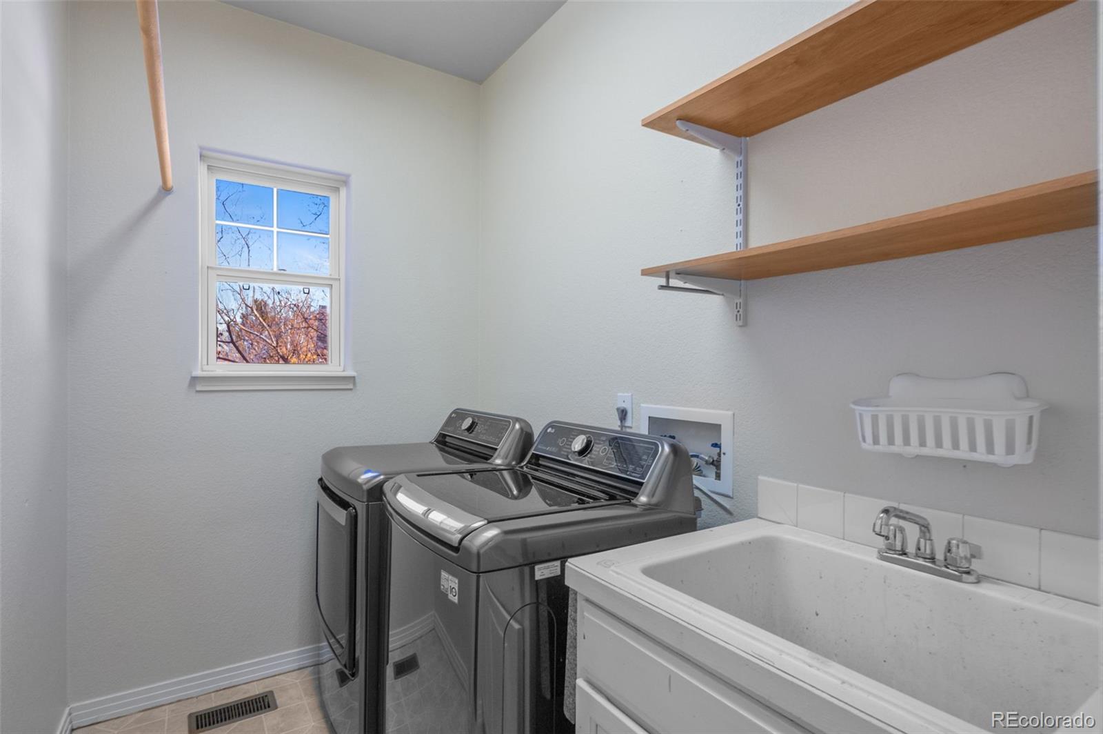 1356 Northpark Drive