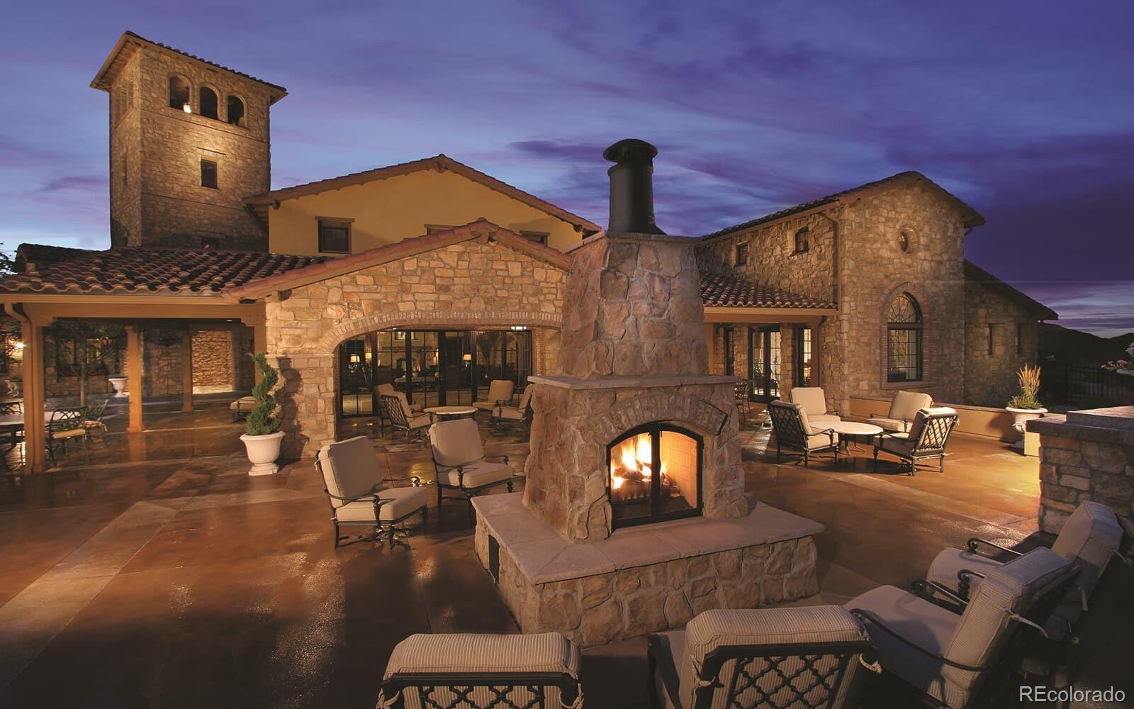 15523 W La Salle Place