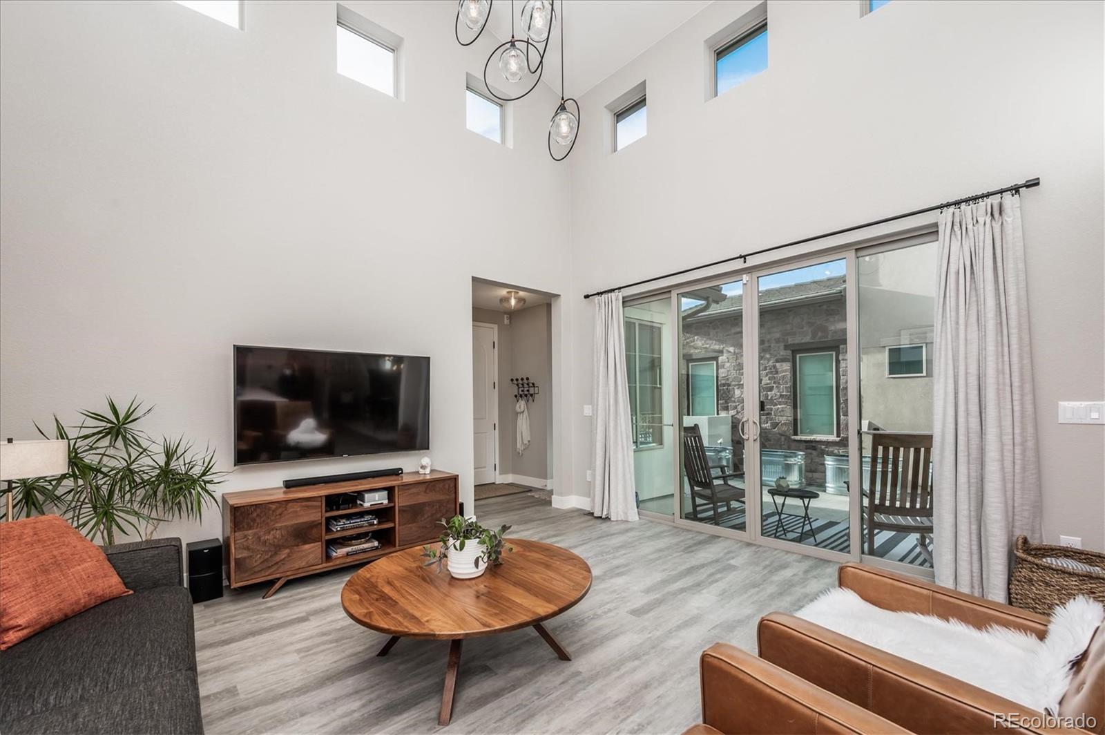 15523 W La Salle Place