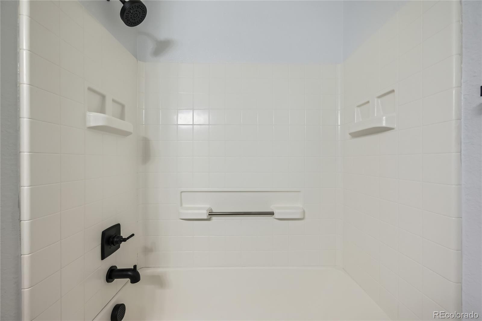 19046 E 57th Place Unit: B