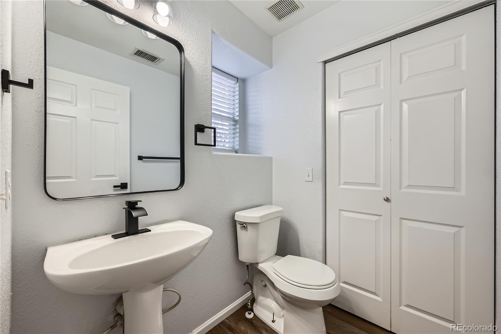 19046 E 57th Place Unit: B