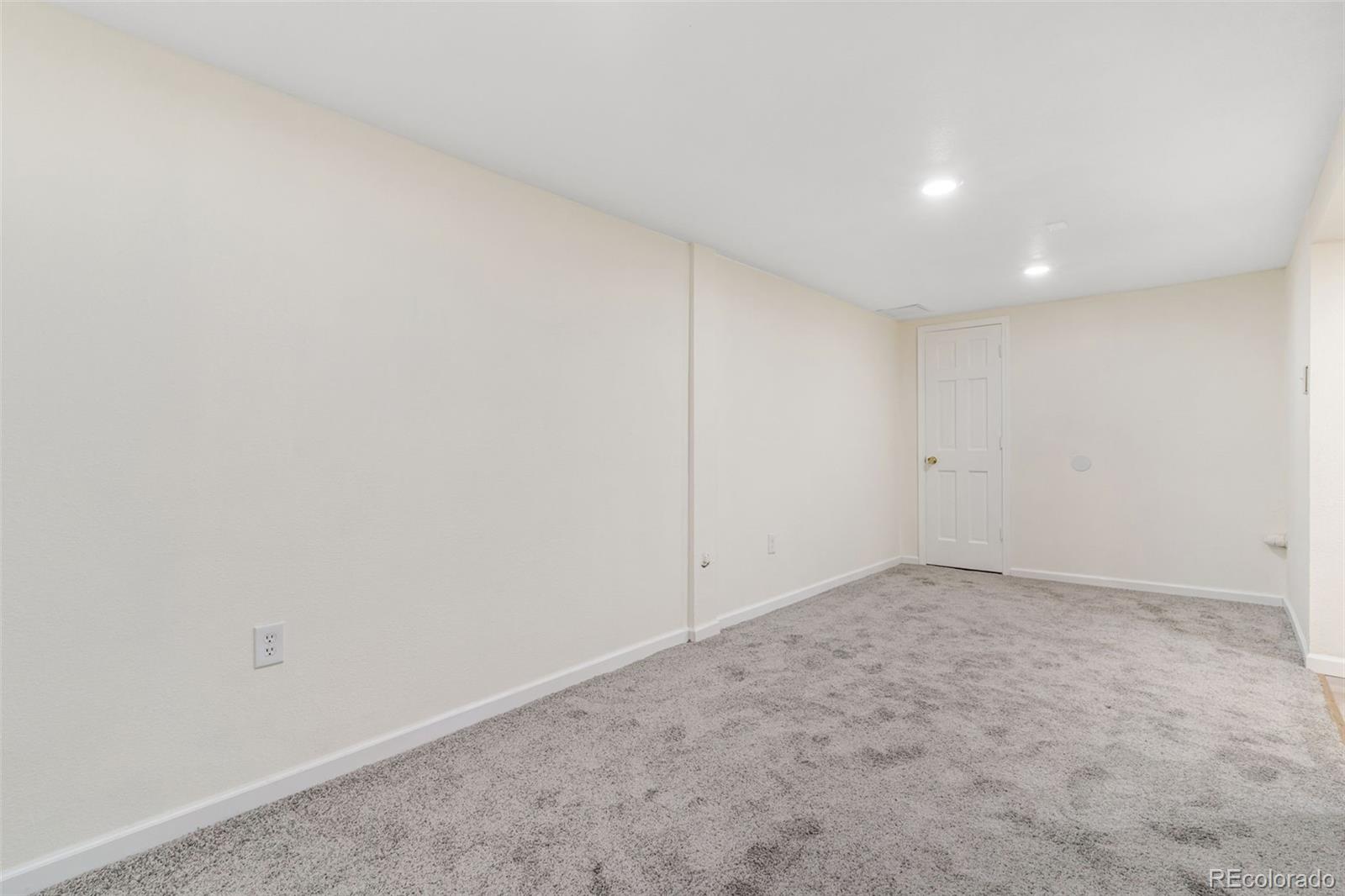 12174 E 2nd Drive