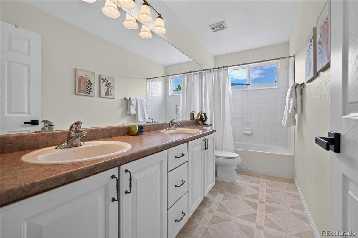 6058 Rogers Circle