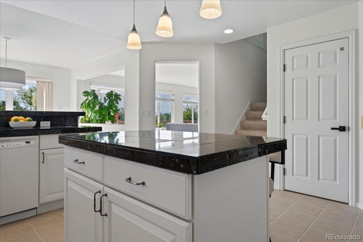 6058 Rogers Circle