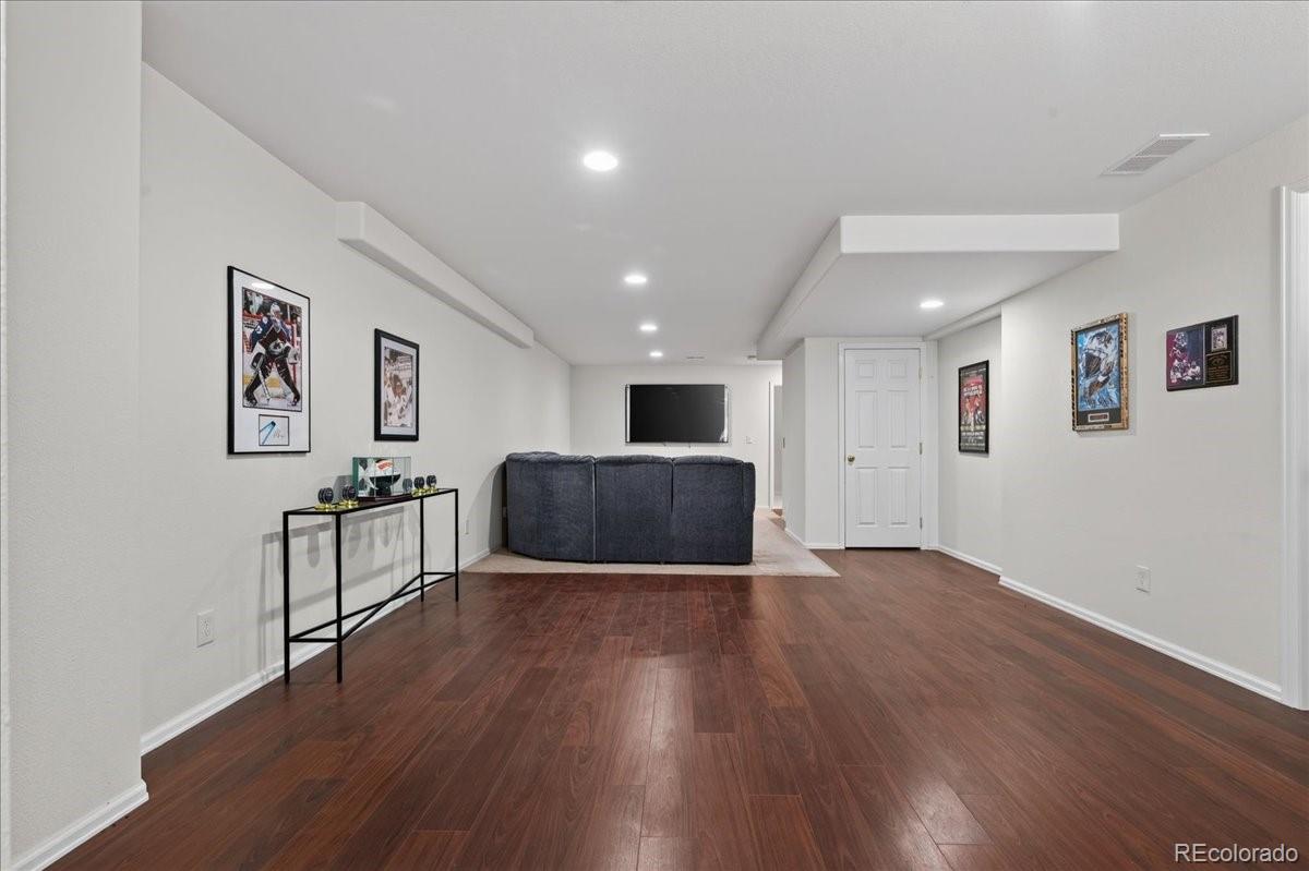 6058 Rogers Circle