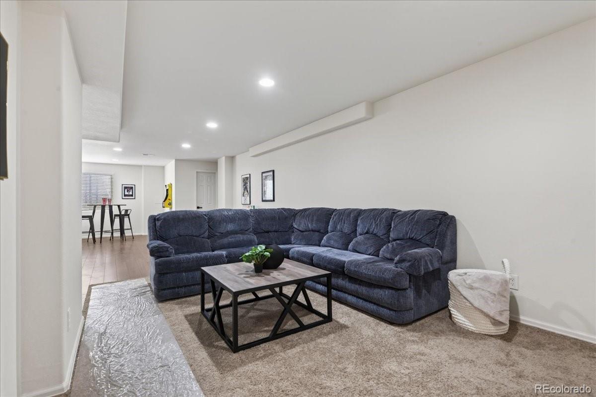 6058 Rogers Circle