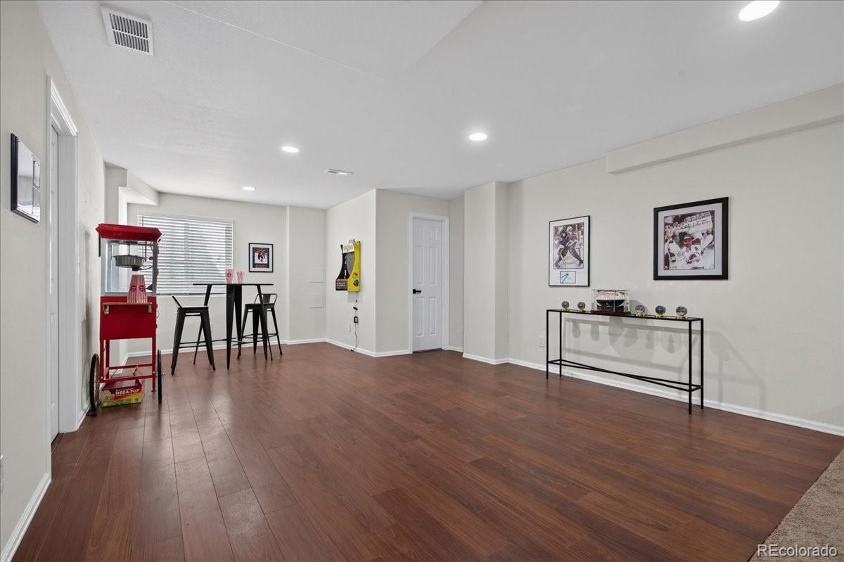 6058 Rogers Circle