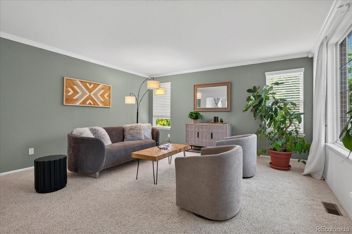 6058 Rogers Circle