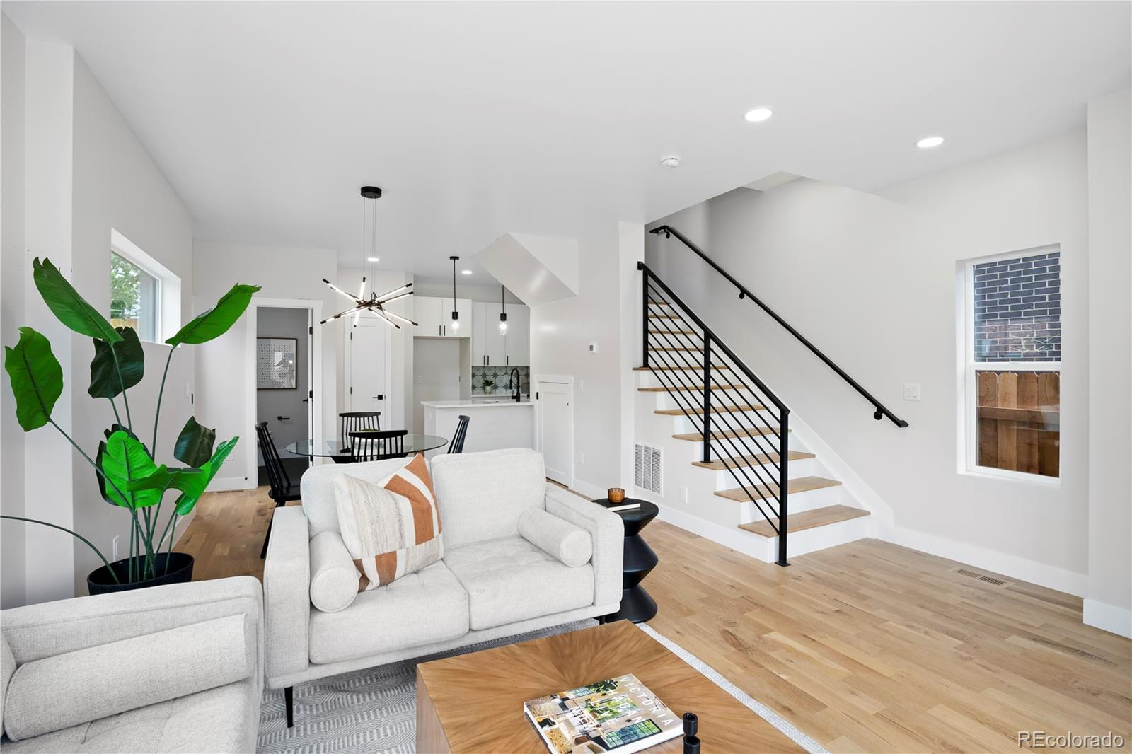 1296 N Newton Street Unit: 1