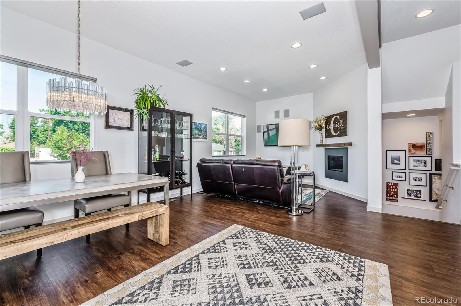 4020 Fenton Court