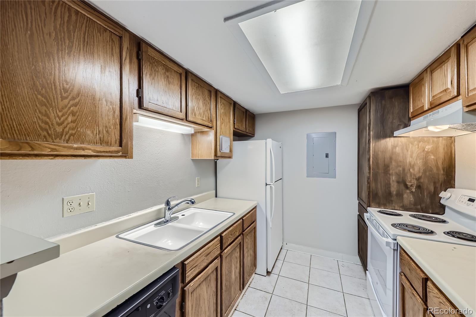 18093 E Ohio Avenue Unit: 103