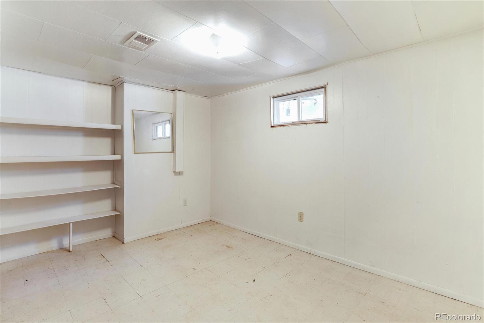6395 S Race Court