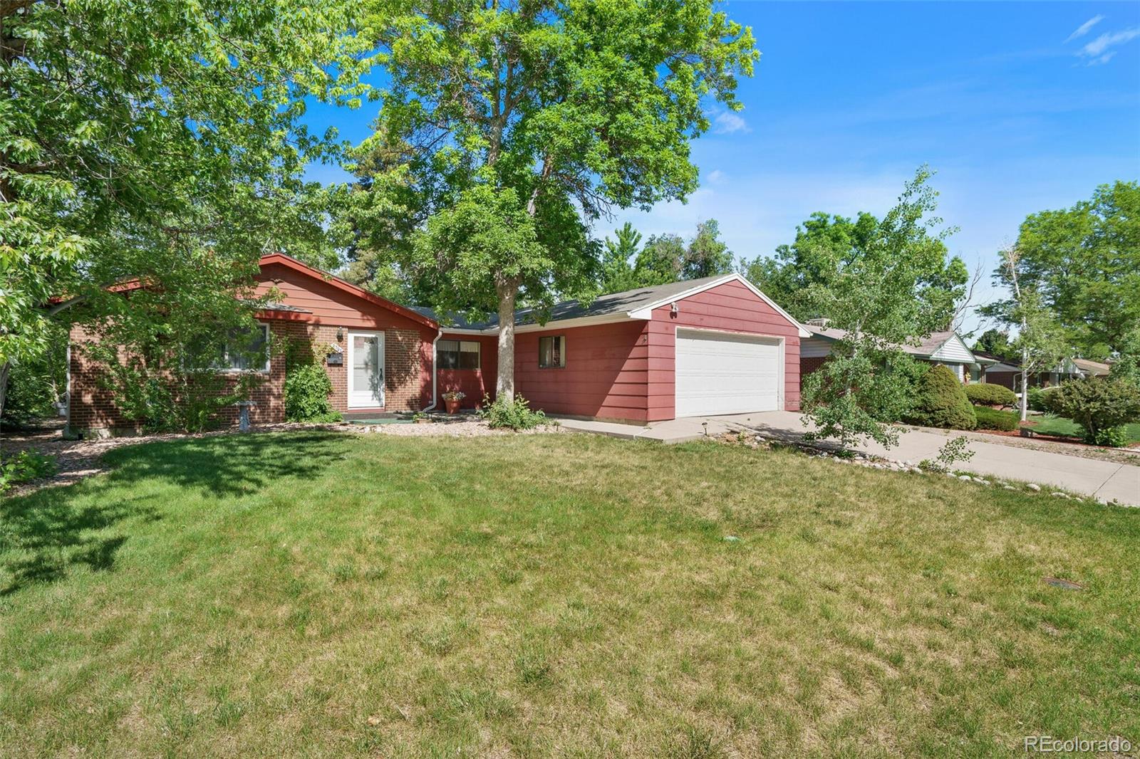 6395 S Race Court